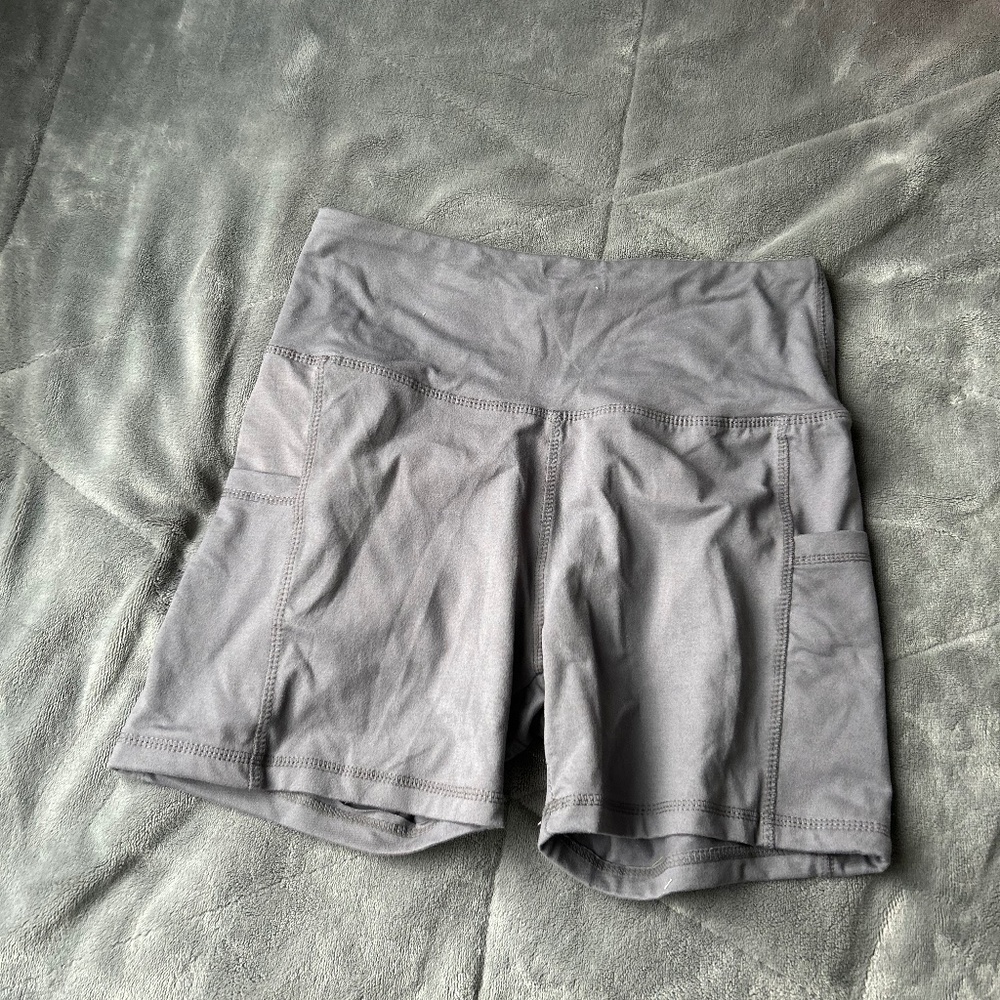 Amazon grey spandex
